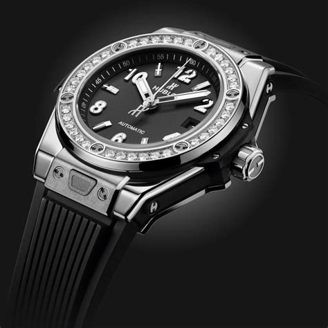 hublot bigbang one click|Hublot big bang diamond bezel.